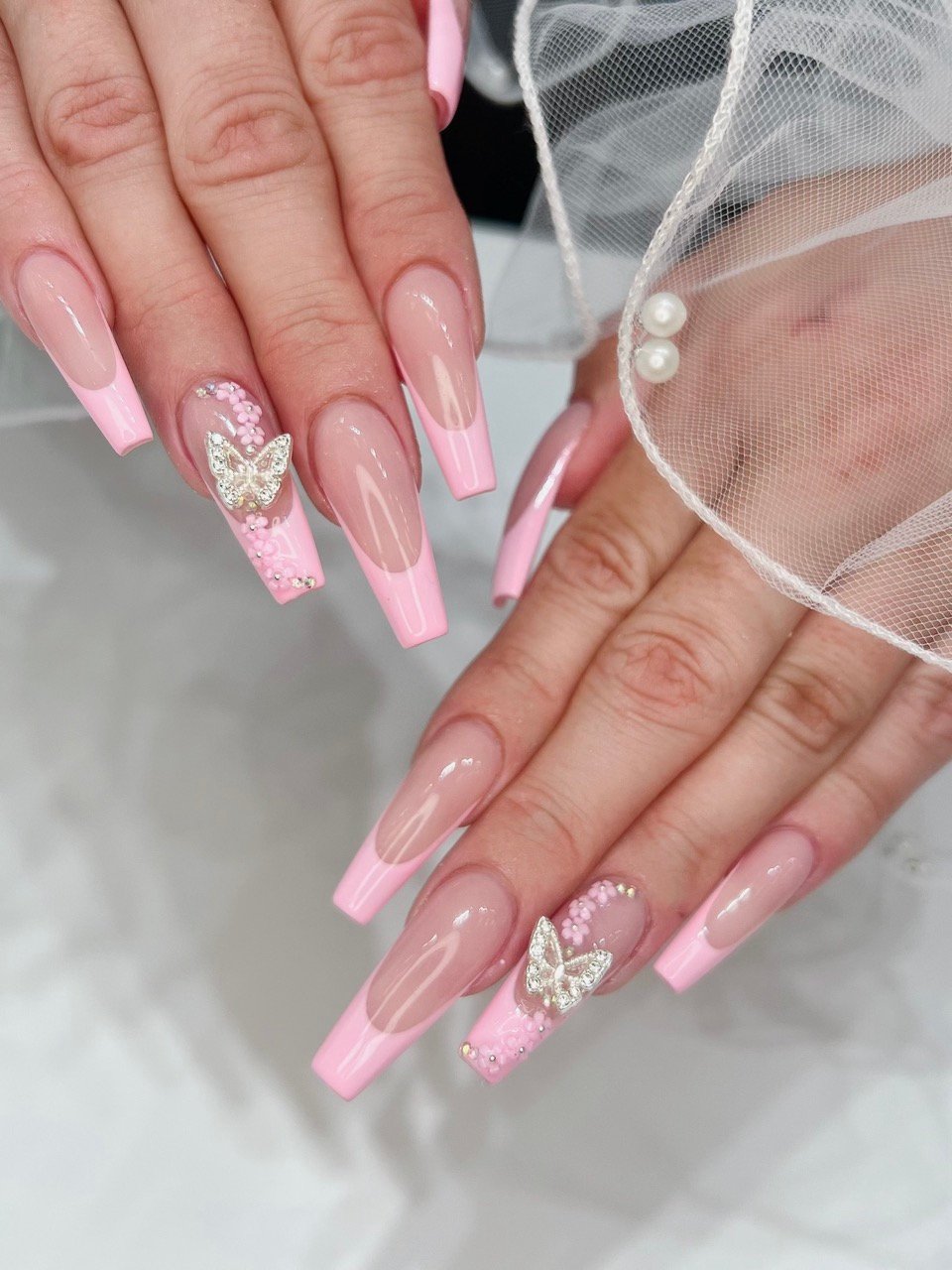 Nail design Calgary